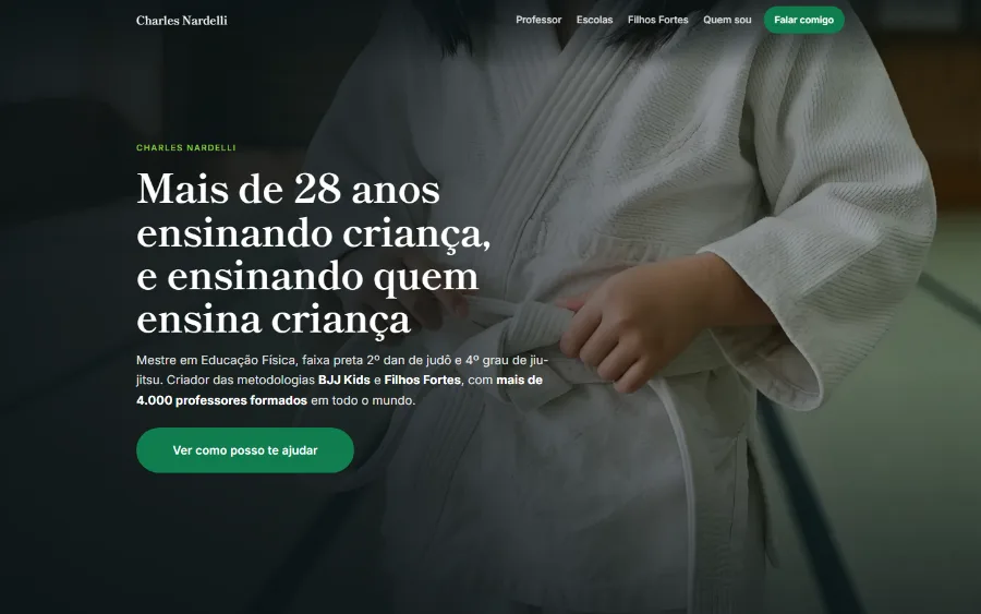 Página inicial do site de Charles Nardelli